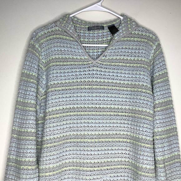 < Liz Claiborne Pastel Knit Collared Oversized Sweater > - Picture 2 of 7